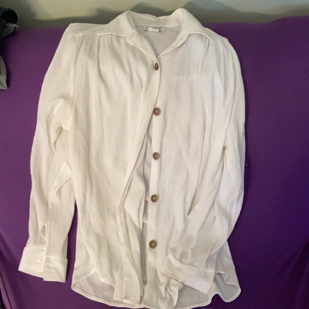 Women’s blouse